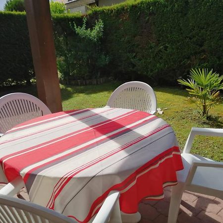 CAPBRETON Résidence LE BOSQUET AUX ECUREUILS Villa avec piscine en copropriété Esterno foto